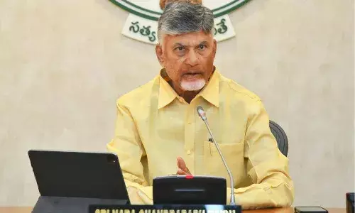 ఈ నెల 4న ఆటో డ్రైవర్లు, క్యాబ్ డ్రైవర్లు అకౌంట్లలో డబ్బులు జమ చేయనున్న సీఎం