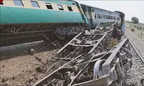International News, Pakistan, Sindh-Balochistan border, Attack on Jafar Express train
