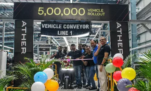 5,00,000 ఎలక్ట్రిక్ స్కూటర్ల ఉత్పత్తి మైలురాయిని అధిగమించిన ఏథర్ ఎనర్జీ