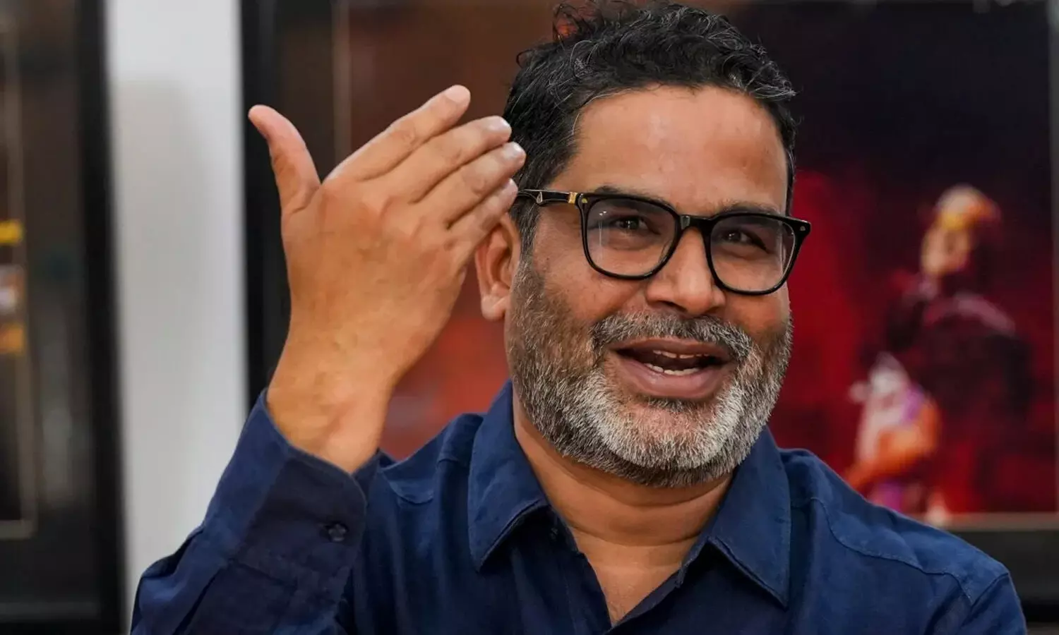 అభ్యర్థుల తొలి జాబితా విడుదల చేసిన పీకే.. ఆయన పేరు లేదేంటి..? అభ్యర్థుల తొలి జాబితా విడుదల చేసిన పీకే.. ఆయన పేరు లేదేంటి..?