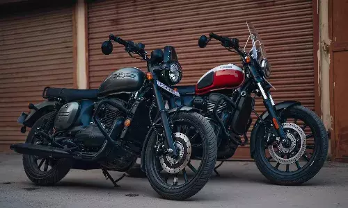 జావా లేదా యెజ్డీ మోటార్ సైకిల్ను కేవలం రూ. 999కి ప్రీ-బుక్ చేయండి