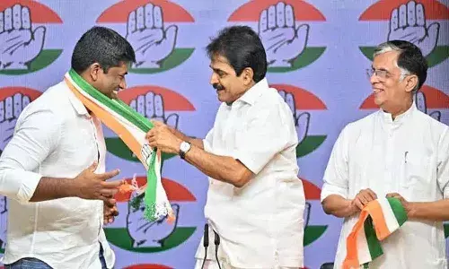 National News, Delhi, Former IAS officer Kannan Gopinathan, Congress, KC Venugopal