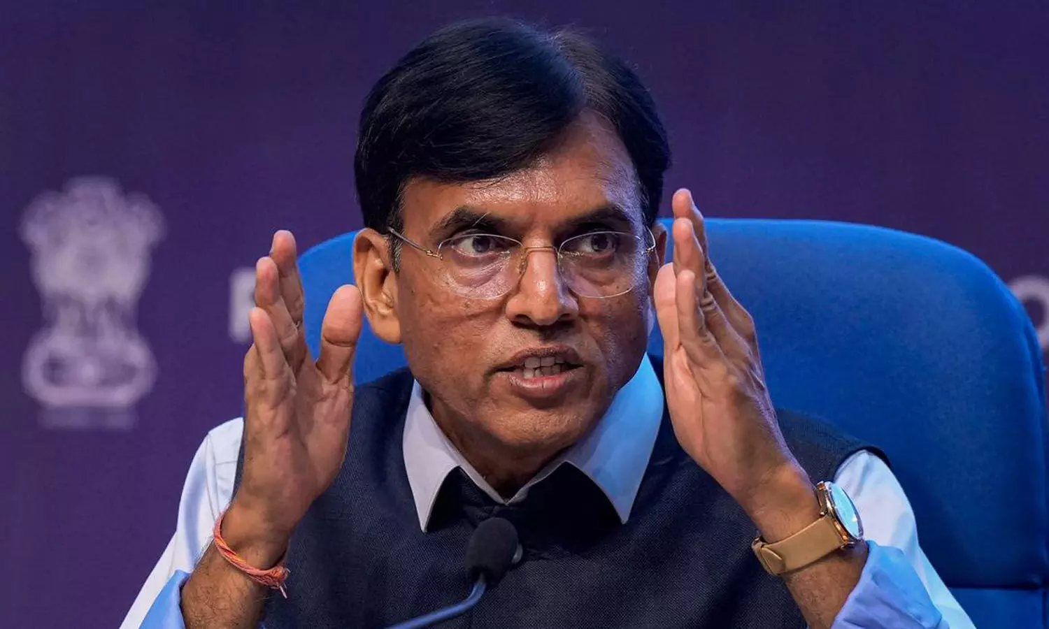 PF pension, Hike PF pension, Central Cabinet, Minister Mansukh Mandaviya PF pension, Hike PF pension, Central Cabinet, Minister Mansukh Mandaviya