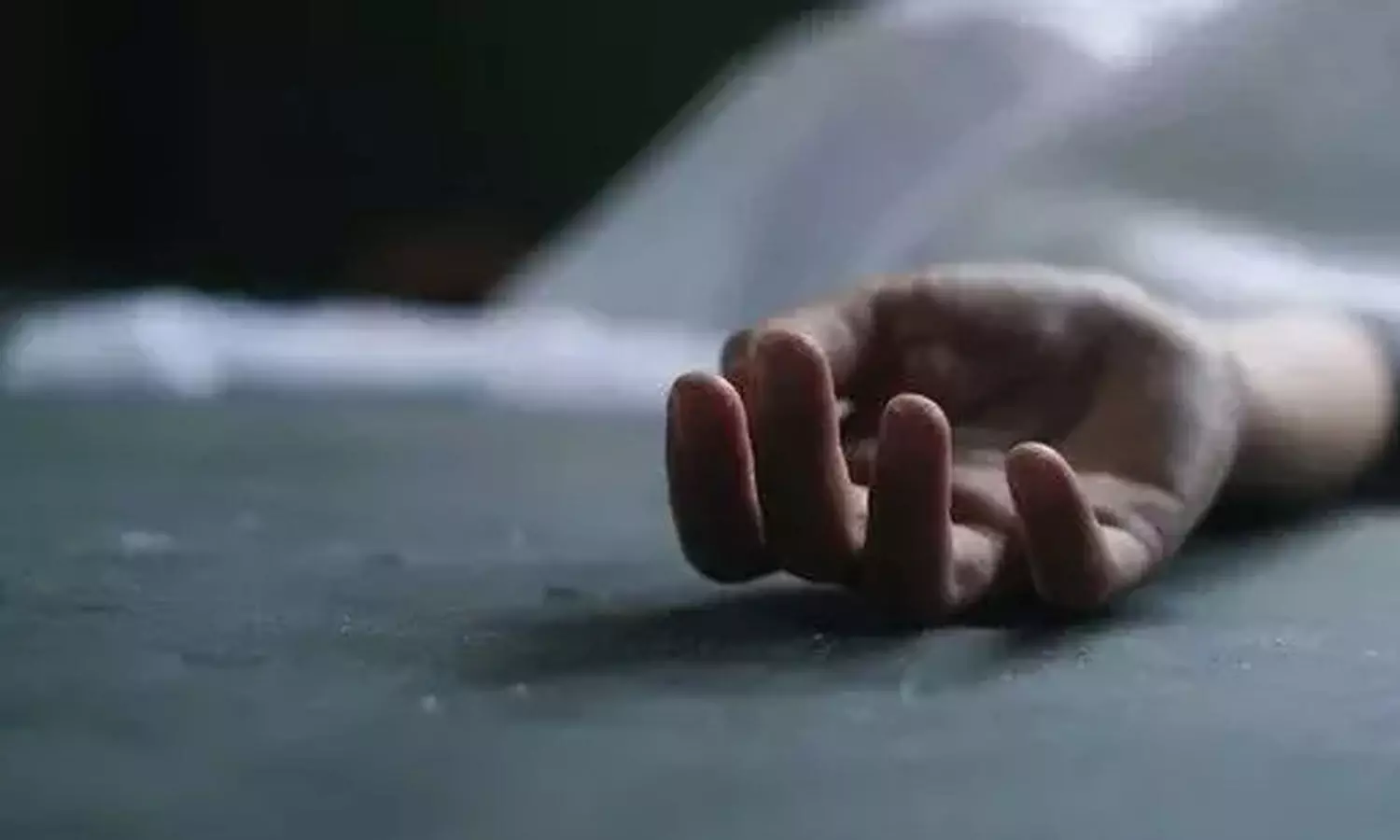Hyderabad, Mother commits suicide, killing two children, Crime, Balanagar Hyderabad, Mother commits suicide, killing two children, Crime, Balanagar