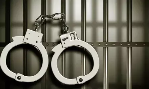 Wife, paramour, arrest, car driver murder, Crime, Karimnagar
