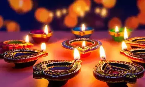 Kartika masam, significance, lighting lamps