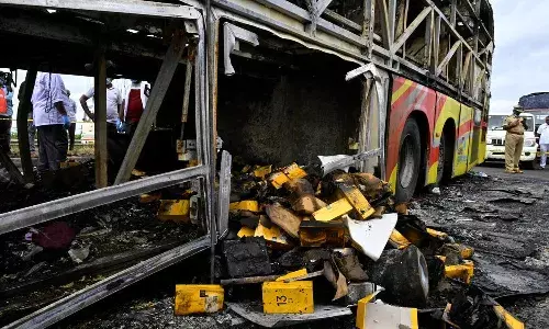 Kurnool bus tragedy, petrol, mobile phones, gas cylinder , inflammable material
