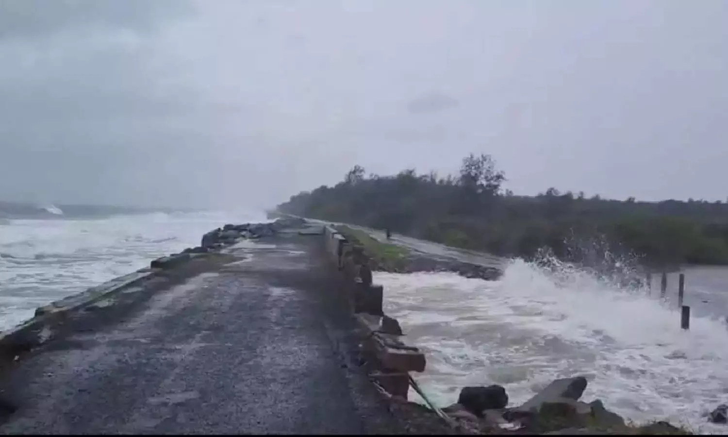 Andrapradesh, CycloneMontha, APSDMA, PublicSafety