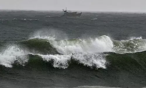 Montha, cyclonic storm, coast,  Heavy rains,Srikakulam,Nellore, IMD