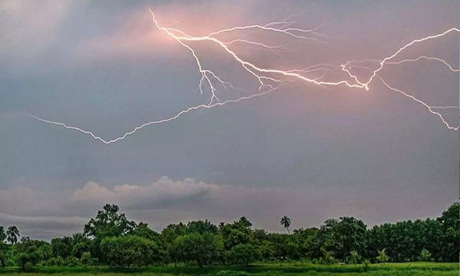 Andrapradesh, Amaravati, Rain Alert, thunderstorms