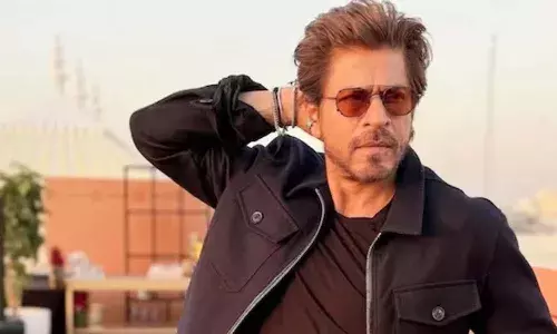 Shah Rukh Khan, apologises, fans, Mannat, fan meet, Bollywood