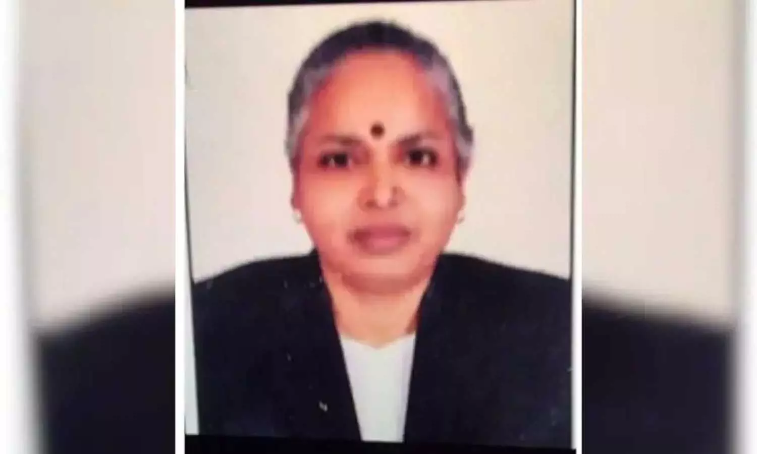 నా భార్య‌ చనిపోతుంటే.. వీడియోలు తీస్తున్నారు..