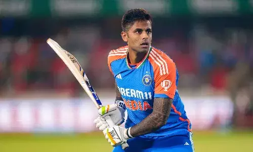 వన్డే కెరీర్ ను కాపాడుకోవాలనుకుంటున్న సూర్య కుమార్ యాదవ్ వన్డే కెరీర్ ను కాపాడుకోవాలనుకుంటున్న సూర్య కుమార్ యాదవ్