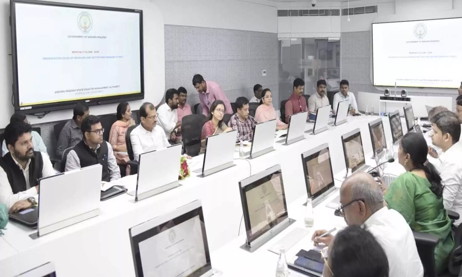 రూ.6384 కోట్ల న‌ష్టం వాటిల్లింది.. త‌క్ష‌ణమే ఆదుకోండి