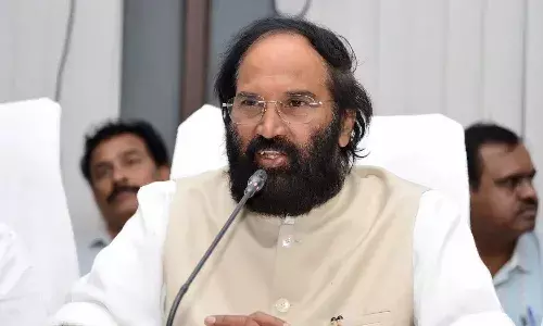 మంత్రి ఉత్త‌మ్‌తో రైతు క‌మిష‌న్ భేటీ