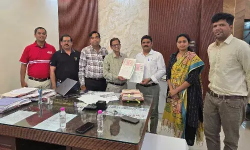 ఐటీఐ విద్యార్థులకు సాంకేతిక శిక్షణ అవకాశాలను అందించడానికి హెచ్‌సీసీబీ, డీఈటీ మధ్య కుదిరిన అవగాహన ఒప్పందం