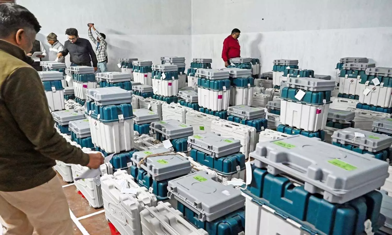 Hyderabad News, Jubilee Hills by-election, Postal Ballot Counting, Bypoll Results