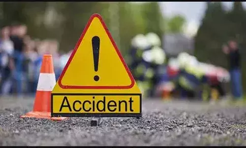 Telangana, Janagaon District, TGRTC, Bus Accident, Two Died Telangana, Janagaon District, TGRTC, Bus Accident, Two Died