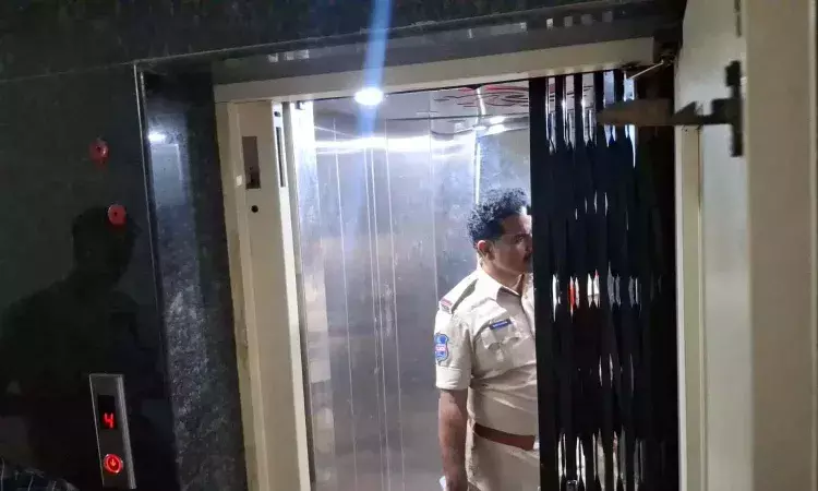 boy died, lift collapsed, Keerthy Apartments, Yellareddyguda, Hyderabad