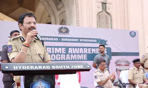 ప్రజల భయం, అత్యాశే సైబర్ నేరగాళ్ల పెట్టుబడి : సీపీ సజ్జనర్