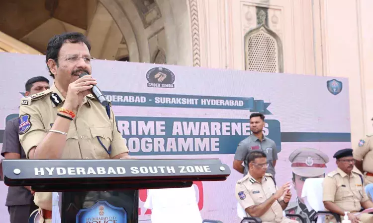 ప్రజల భయం, అత్యాశే సైబర్ నేరగాళ్ల పెట్టుబడి : సీపీ సజ్జనర్