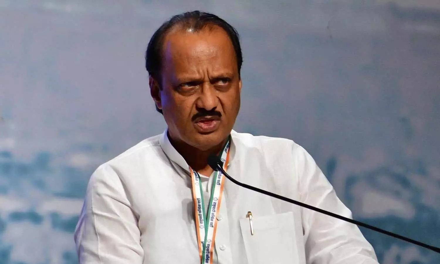 మీకు ఓట్లు ఉన్నాయి.. నా దగ్గర డబ్బు ఉంది : ఓట‌ర్ల‌కు అజిత్ పవార్ బెదిరింపులు