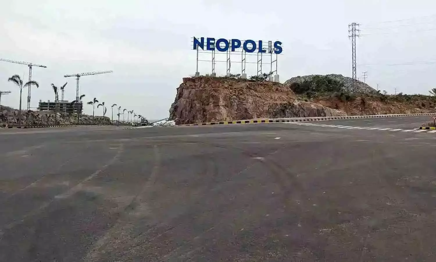 Kokapet : రికార్డు ధర పలికిన భూమి.. ఎకరం రూ. 137.25 కోట్లు