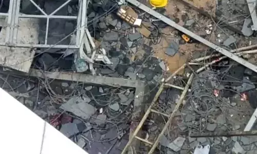 Hyderabad : సనత్ నగర్ ఈఎస్ఐ ఆసుపత్రిలో ప్రమాదం.. ముగ్గురు కార్మికులు మృతి