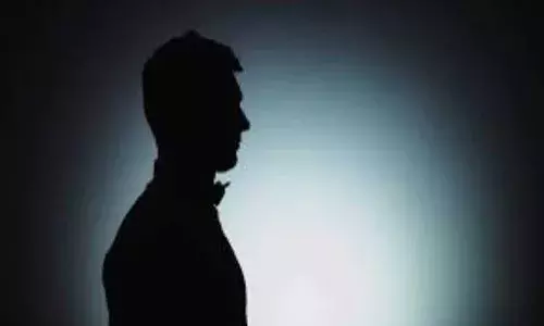 Andhra Pradesh : పిల్లల ముందు మహిళతో అశ్లీల నృత్యాలు.. హోంగార్డు సస్పెండ్..