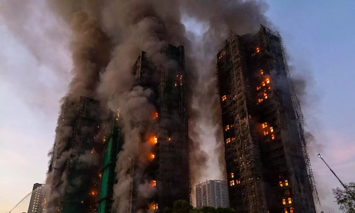 International News, Hong Kong, Tai Po district, Fire broke, fire kills 44 International News, Hong Kong, Tai Po district, Fire broke, fire kills 44