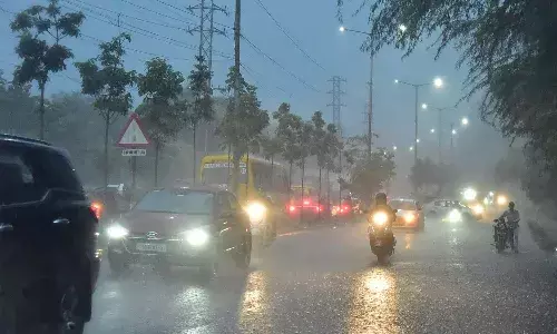 Meteorological Center, heavy rains, Telugu states,Cyclone Ditva