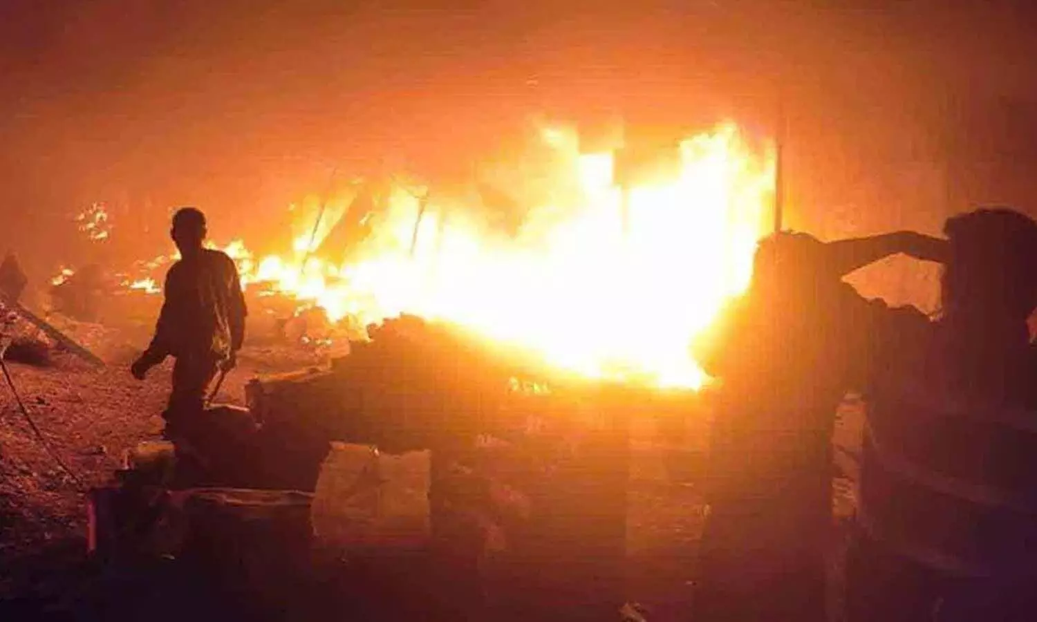 Major fire, Kondagattu, 30 toy shops gutted, property damage