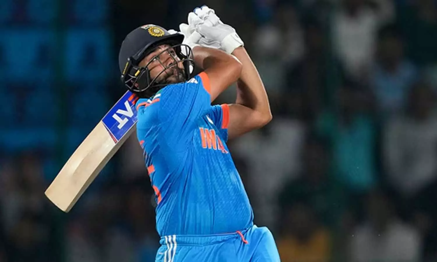 చరిత్ర సృష్టించిన రోహిత్‌శర్మ