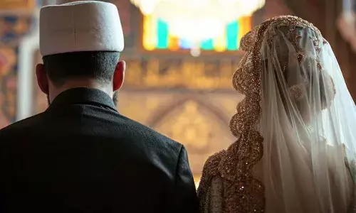 Uttarpradesh, Bride, bulb, wedding night, groom, Viral news Uttarpradesh, Bride, bulb, wedding night, groom, Viral news