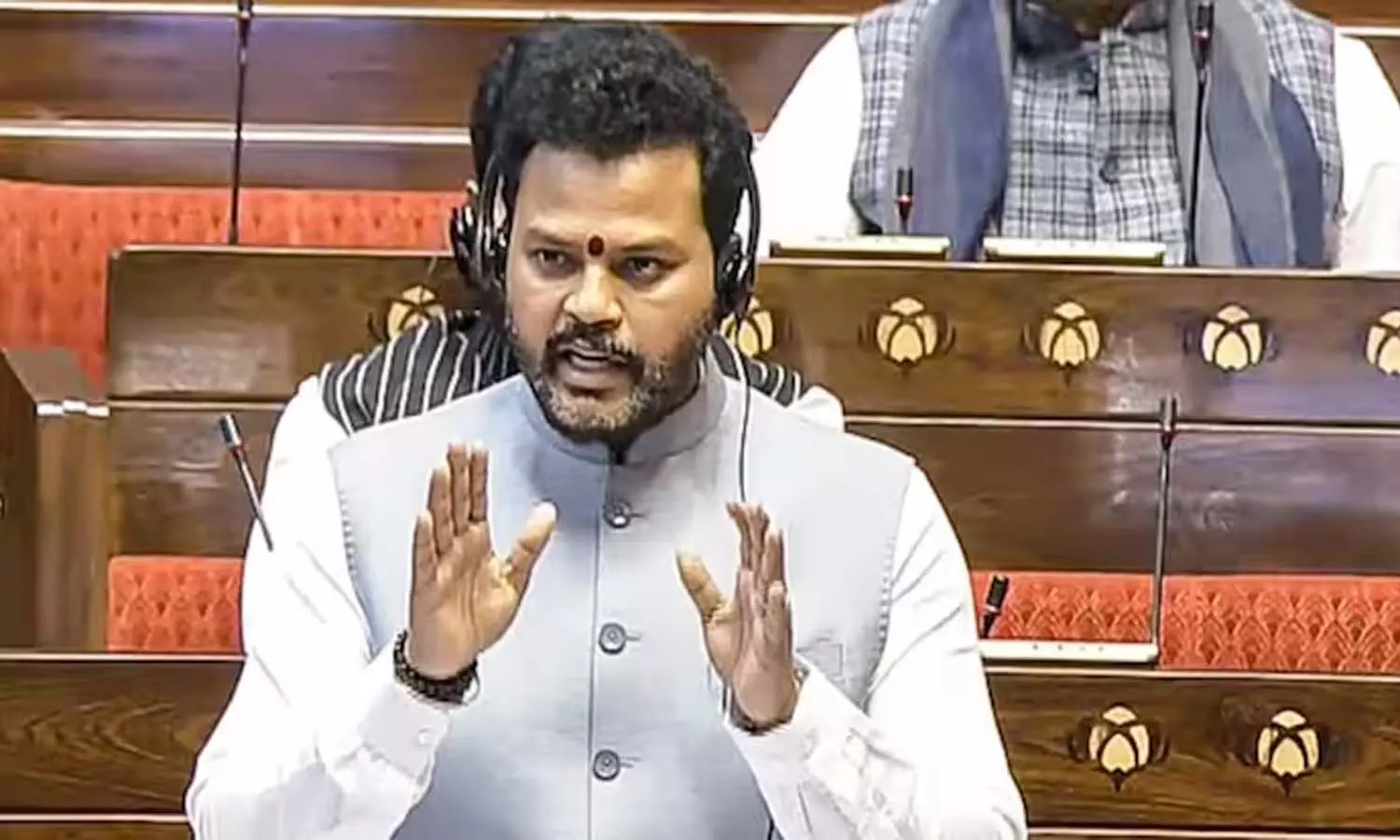 National News, Indigo Crisis, Department of Civil Aviation, Central Government, Union Aviation Minister Ram Mohan Naidu