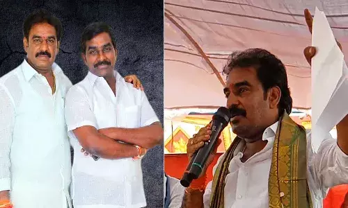 మాచర్ల కోర్టులో లొంగిపోనున్న పిన్నెల్లి బ్రదర్స్ మాచర్ల కోర్టులో లొంగిపోనున్న పిన్నెల్లి బ్రదర్స్