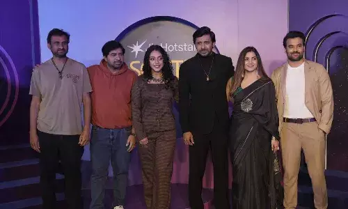 దక్షిణాదిలో ‘జియో హాట్స్టార్’ రూ.4 వేల కోట్ల భారీ పెట్టుబడి..! దక్షిణాదిలో ‘జియో హాట్స్టార్’ రూ.4 వేల కోట్ల భారీ పెట్టుబడి..!