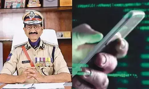 ఫోన్ ట్యాపింగ్ కేసు.. ప్రభాకర్ రావుకు సుప్రీంకోర్టులో ఎదురుదెబ్బ ఫోన్ ట్యాపింగ్ కేసు.. ప్రభాకర్ రావుకు సుప్రీంకోర్టులో ఎదురుదెబ్బ