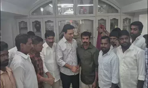 నూతన సర్పంచులకు కేటీఆర్ అభినందన