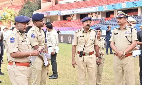 అప్రమత్తమైన భద్రతా యంత్రాంగం.. ఉప్పల్ స్టేడియంలో డీజీపీ