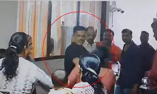 National News, Kerala, Ernakulam, police station, pregnant woman