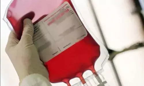 Four children, HIV , blood transfusions, Madhya Pradesh, doctor suspended