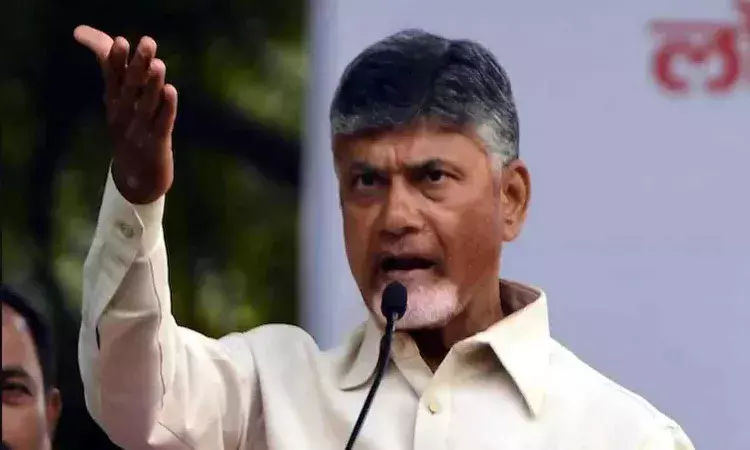 అభివృద్ధి యజ్ఞానికి రాక్షసుల్లా అడ్డుపడుతున్నారు : సీఎం చంద్రబాబు అభివృద్ధి యజ్ఞానికి రాక్షసుల్లా అడ్డుపడుతున్నారు : సీఎం చంద్రబాబు