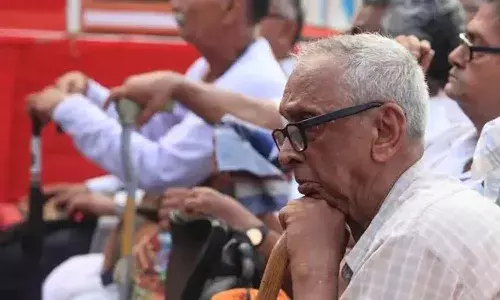 Andhrapradesh, Officials, pensioners, life certificates, APnews