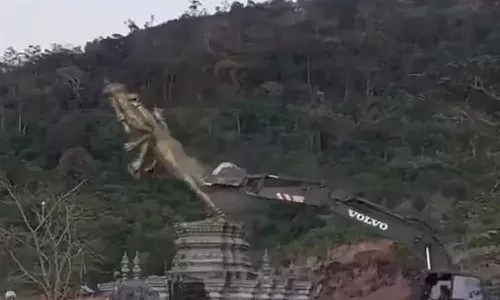 Disrespectful acts, India, Lord Vishnu statue, demolition, Thai-Cambodia border