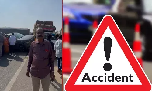 School bus overturns, Shamshabad, Hyderabad, 60 students