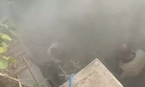 Hyderabad, Two children died, AC fire broke out , Kacheguda