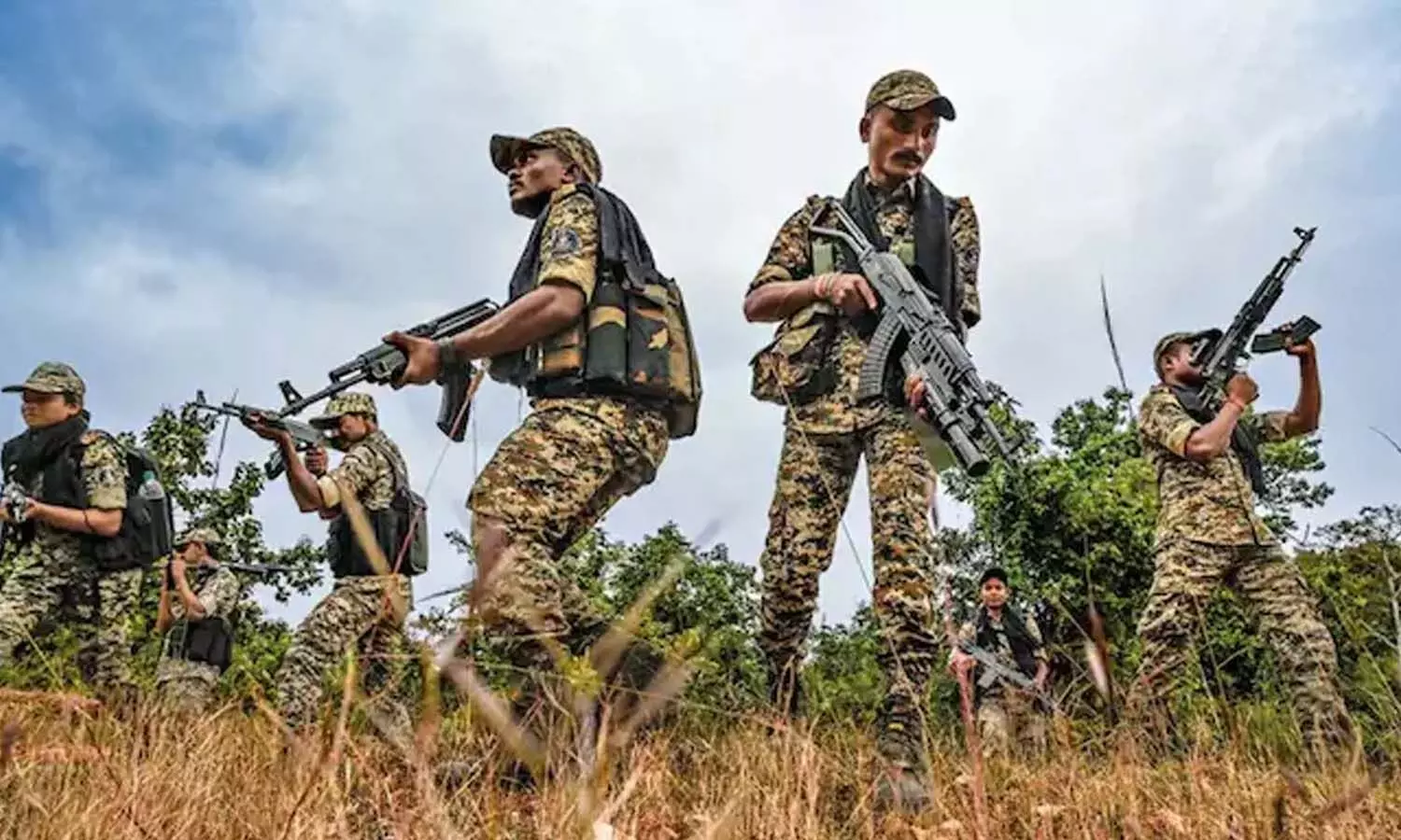 14 Maoists killed, Chhattisgarh encounter, large cache of arms seized,National news 14 Maoists killed, Chhattisgarh encounter, large cache of arms seized,National news