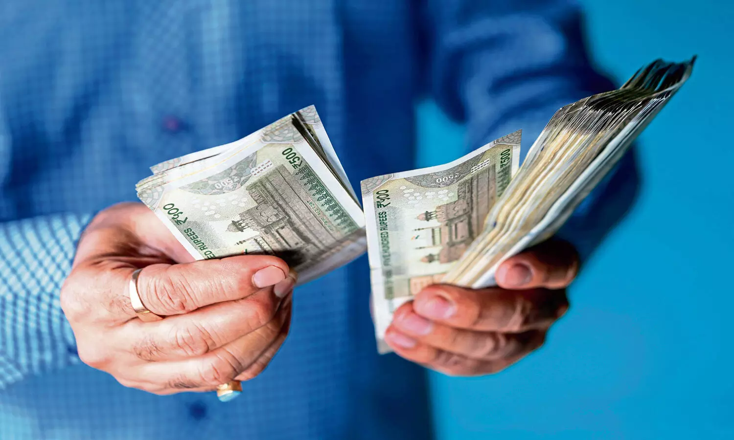 జీతం, డీఏ, పెన్షన్లు భారీగా పెరుగుతాయి.. అలాగే.. జీతం, డీఏ, పెన్షన్లు భారీగా పెరుగుతాయి.. అలాగే..