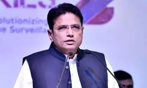 Telangana, CM Revanthreddy, Minister Sridhar babu, Congress Government, Davos Tour